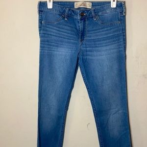 Hollister skinny jeans